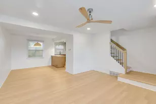 620 N Hough St, Barrington, IL 60010 - Photo 3