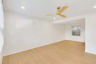 620 N Hough St, Barrington, IL 60010 - Photo 3