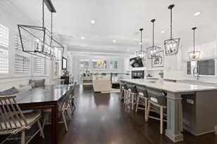 2448 W Moffat St, Chicago, IL 60647 - Photo 9