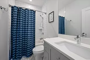 2448 W Moffat St, Chicago, IL 60647 - Photo 25