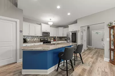 9437 Parkwood Lane, Tinley Park, IL 60487 - Photo 7