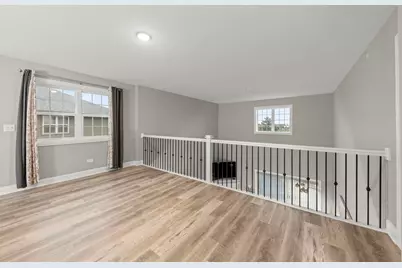9437 Parkwood Lane, Tinley Park, IL 60487 - Photo 17