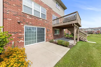 9437 Parkwood Lane, Tinley Park, IL 60487 - Photo 27