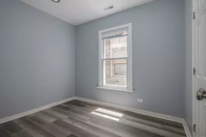 320 S Whipple Street, Chicago, IL 60612 - Photo 5