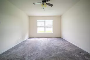 1908 Willow Brook Dr, Bourbonnais, IL 60914 - Photo 7