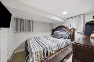 6548 S Kedvale Ave, Chicago, IL 60629 - Photo 21