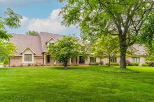 222 W Old Ml Rd, Lake Forest, IL 60045 - Photo 1