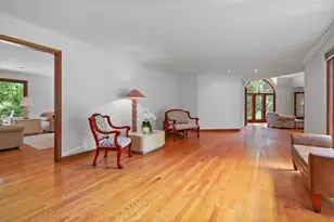 222 W Old Ml Rd, Lake Forest, IL 60045 - Photo 7