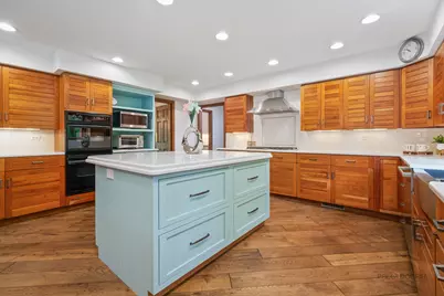 222 W Old Mill Road, Lake Forest, IL 60045 - Photo 15