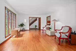 222 W Old Ml Rd, Lake Forest, IL 60045 - Photo 9