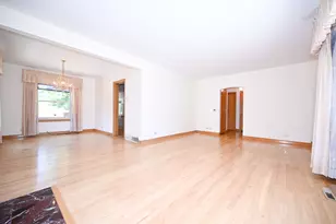 2250 Belleview Ave, Westchester, IL 60154 - Photo 5
