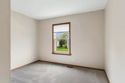 1440 Carleton Avenue, Naperville, IL 60565 - Photo 5
