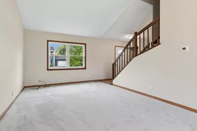1440 Carleton Avenue, Naperville, IL 60565 - Photo 3