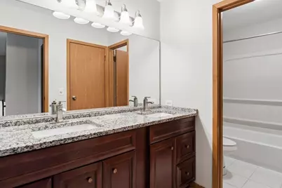 1440 Carleton Avenue, Naperville, IL 60565 - Photo 7