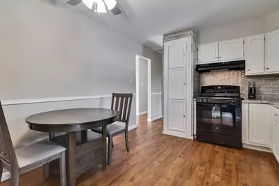 15406 Las Flores Lane, Oak Forest, IL 60452 - Photo 9