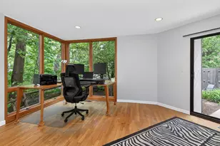 5337 Brookbank Rd, Downers Grove, IL 60515 - Photo 7