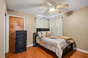 9009 S Dante Ave, Chicago, IL 60619 - Photo 13