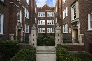 3042 W Wellington St, Chicago, IL 60618 - Photo 1