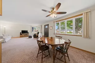 12841 Terrace Ln, Crestwood, IL 60418 - Photo 5