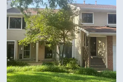 1002 Hidden Lake Drive #961, Buffalo Grove, IL 60089 - Photo 1