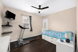 5811 W Patterson Ave, Chicago, IL 60634 - Photo 17