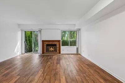514 E Windgate Court #D, Arlington Heights, IL 60005 - Photo 5