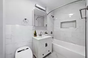 2724 W Jerome St, Chicago, IL 60645 - Photo 23