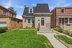 2724 W Jerome St, Chicago, IL 60645 - Photo 43