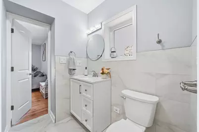 2724 W Jerome Street, Chicago, IL 60645 - Photo 13