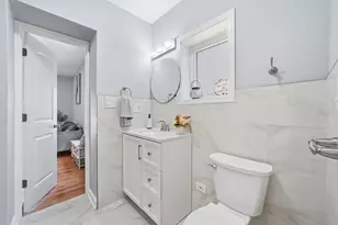 2724 W Jerome St, Chicago, IL 60645 - Photo 13