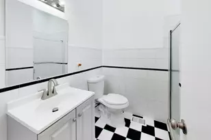 1301 N Oakley Blvd, Chicago, IL 60622 - Photo 19