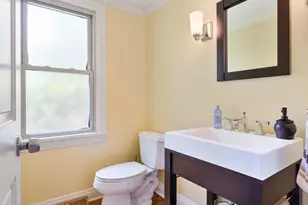 2218 N Williamsburg St, Arlington Heights, IL 60004 - Photo 15