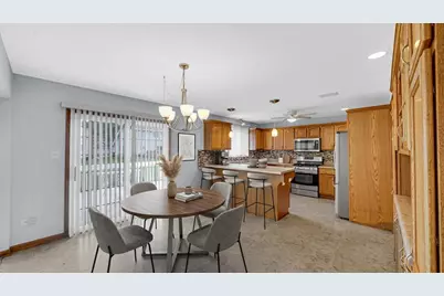 18122 Charlotte Drive, Lansing, IL 60438 - Photo 15
