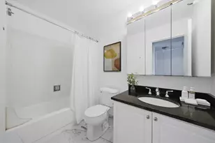 10 E Ontario St, Chicago, IL 60611 - Photo 13