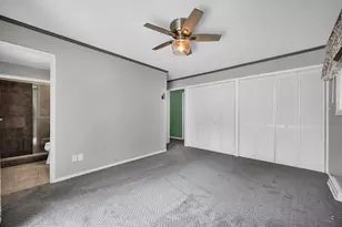 221 Ivanhoe Way, Bloomington, IL 61701 - Photo 19