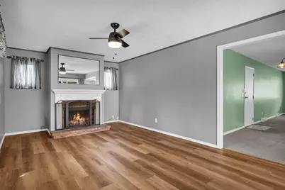221 Ivanhoe Way, Bloomington, IL 61701 - Photo 15