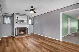 221 Ivanhoe Way, Bloomington, IL 61701 - Photo 15