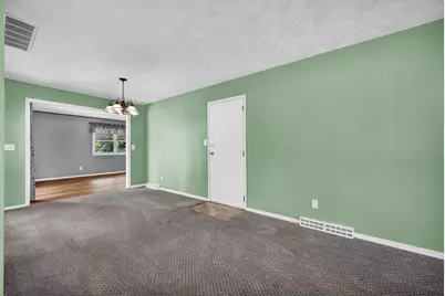221 Ivanhoe Way, Bloomington, IL 61701 - Photo 7