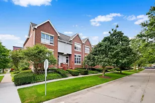 1845 Prairie St, Glenview, IL 60025 - Photo 1