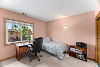 1339 E Central Road, Arlington Heights, IL 60005 - Photo 17