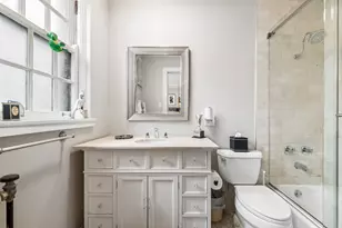 3800 N Lake Shore Dr, Chicago, IL 60613 - Photo 27