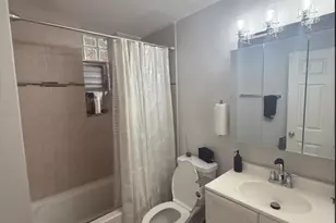 1649 W Garfield Blvd, Chicago, IL 60636 - Photo 9
