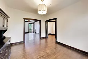 1453 E 56th St, Chicago, IL 60637 - Photo 13