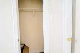 3406 W Berteau Ave, Chicago, IL 60618 - Photo 11
