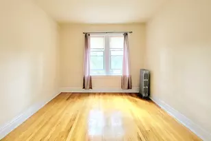 3406 W Berteau Ave, Chicago, IL 60618 - Photo 9