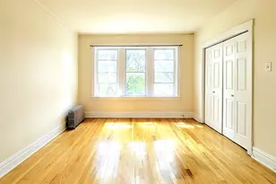 3406 W Berteau Ave, Chicago, IL 60618 - Photo 7