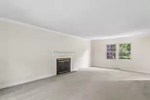1053 Laurel Ln, Naperville, IL 60540 - Photo 11