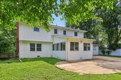 1053 Laurel Lane, Naperville, IL 60540 - Photo 41