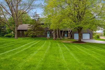 10562 Town Hall Road, Belvidere, IL 61008 - Photo 1