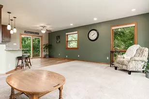12451 Chuckanut Dr, Roscoe, IL 61073 - Photo 7